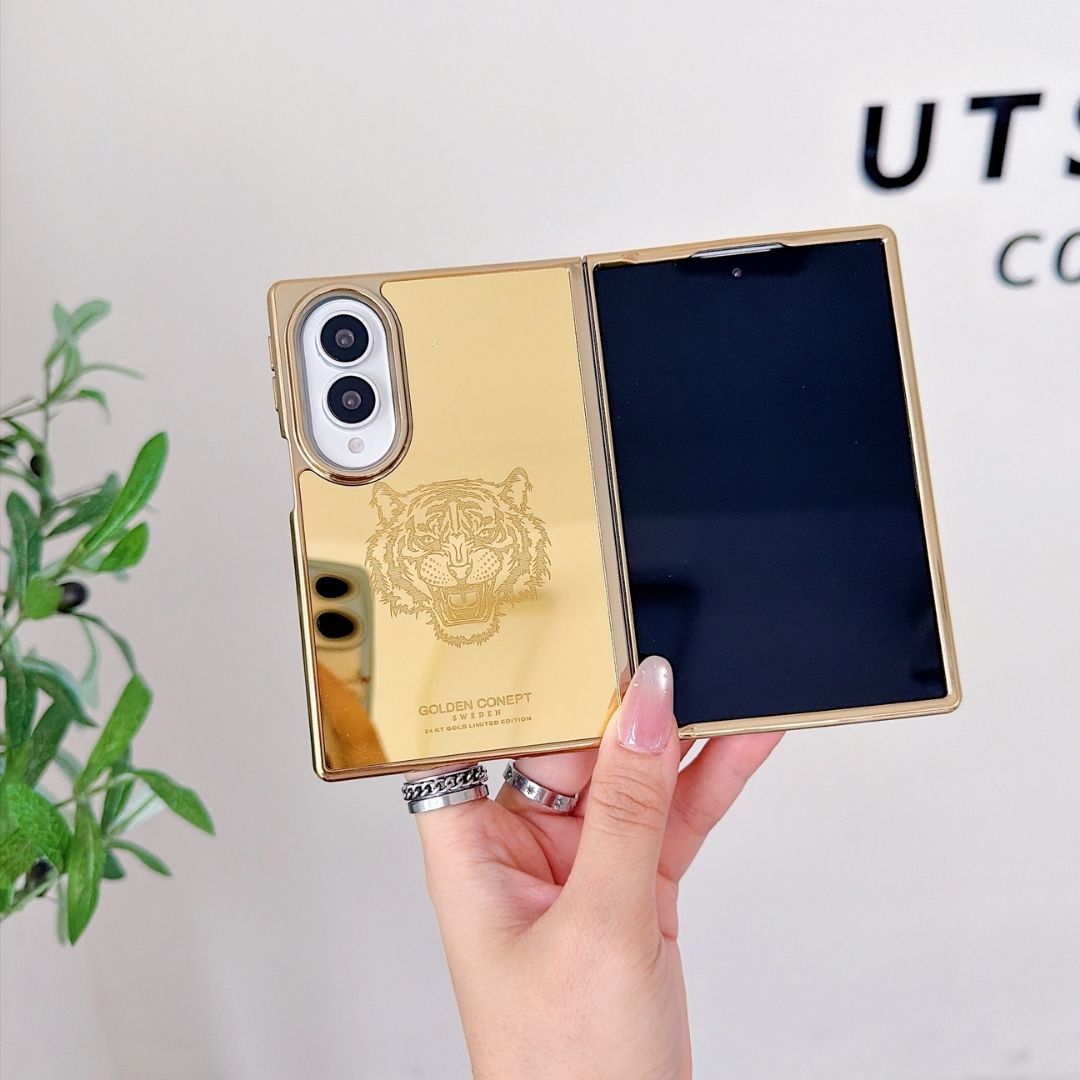 Luxury 24K Gold-Plated Lion Engraved Mirror Finish Protective Case for Samsung Galaxy Z Fold Series