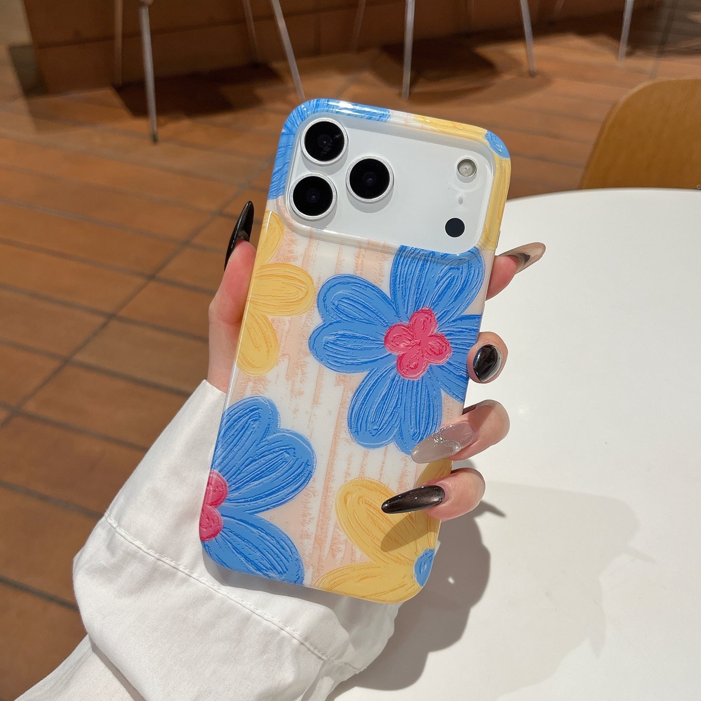 Floral Printed Mobile Covers – Cute Aesthetic Flower Designer Cases