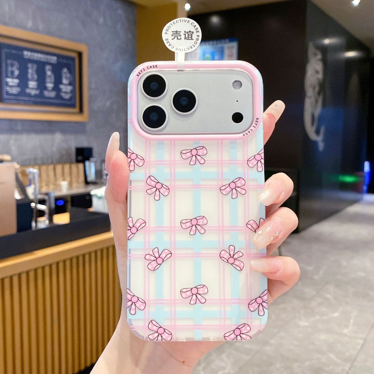 iPhone Hello Kitty Check Pattern Case – Soft Protective Cover