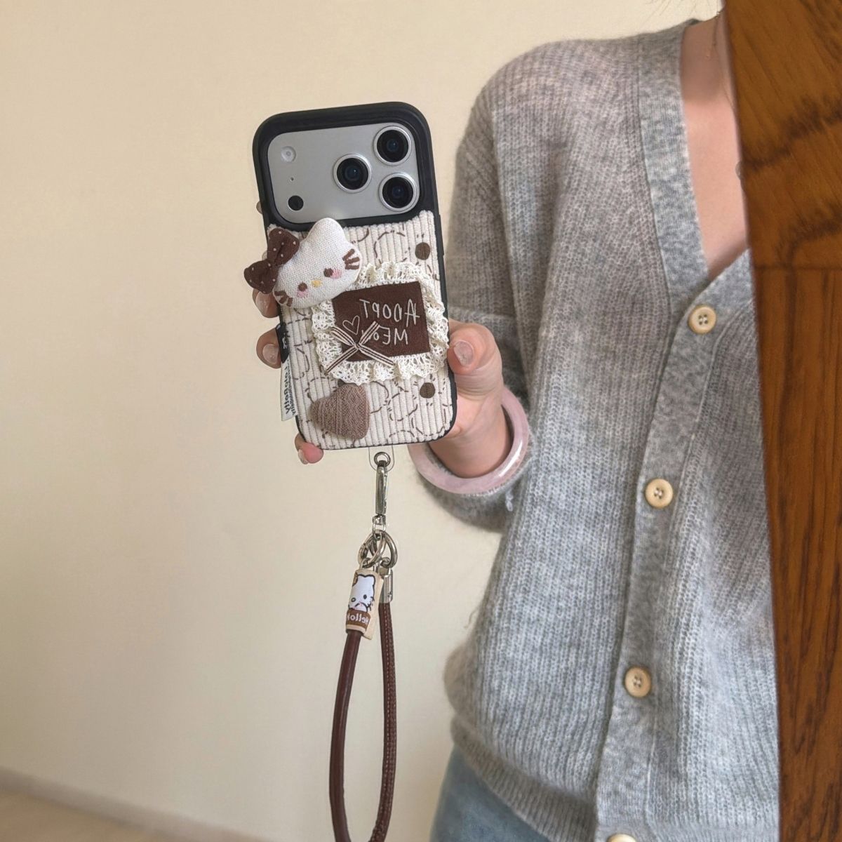 Cute Fabric Back Cover with Cat Design and Strap for iPhone