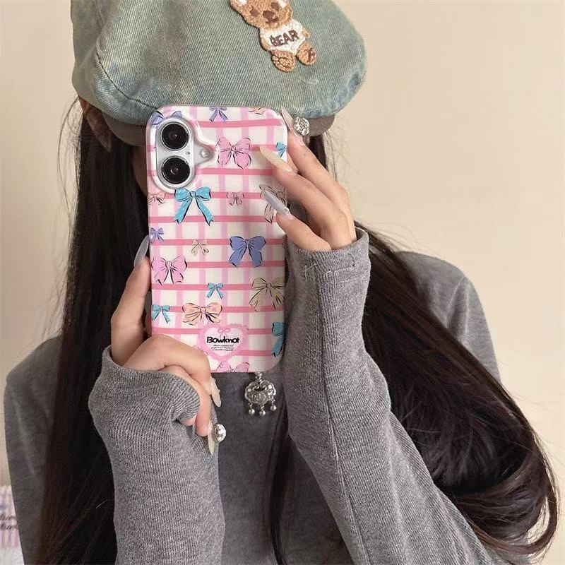 Cute Bow Grid Mobile Cover – Pink Aesthetic Designer Case