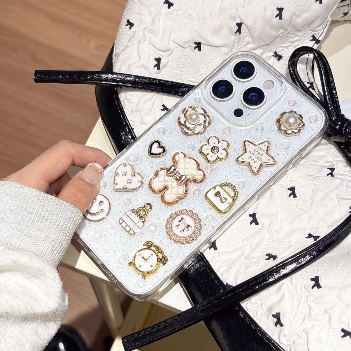Luxury Pearl Charm Transparent Phone Cover – Cute Teddy & Floral Designer Case