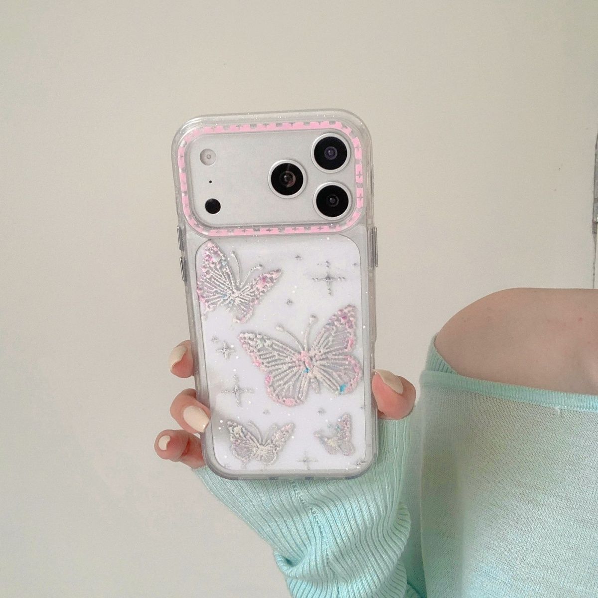 Butterfly Glitter Transparent Phone Cover – Cute Aesthetic Designer Case