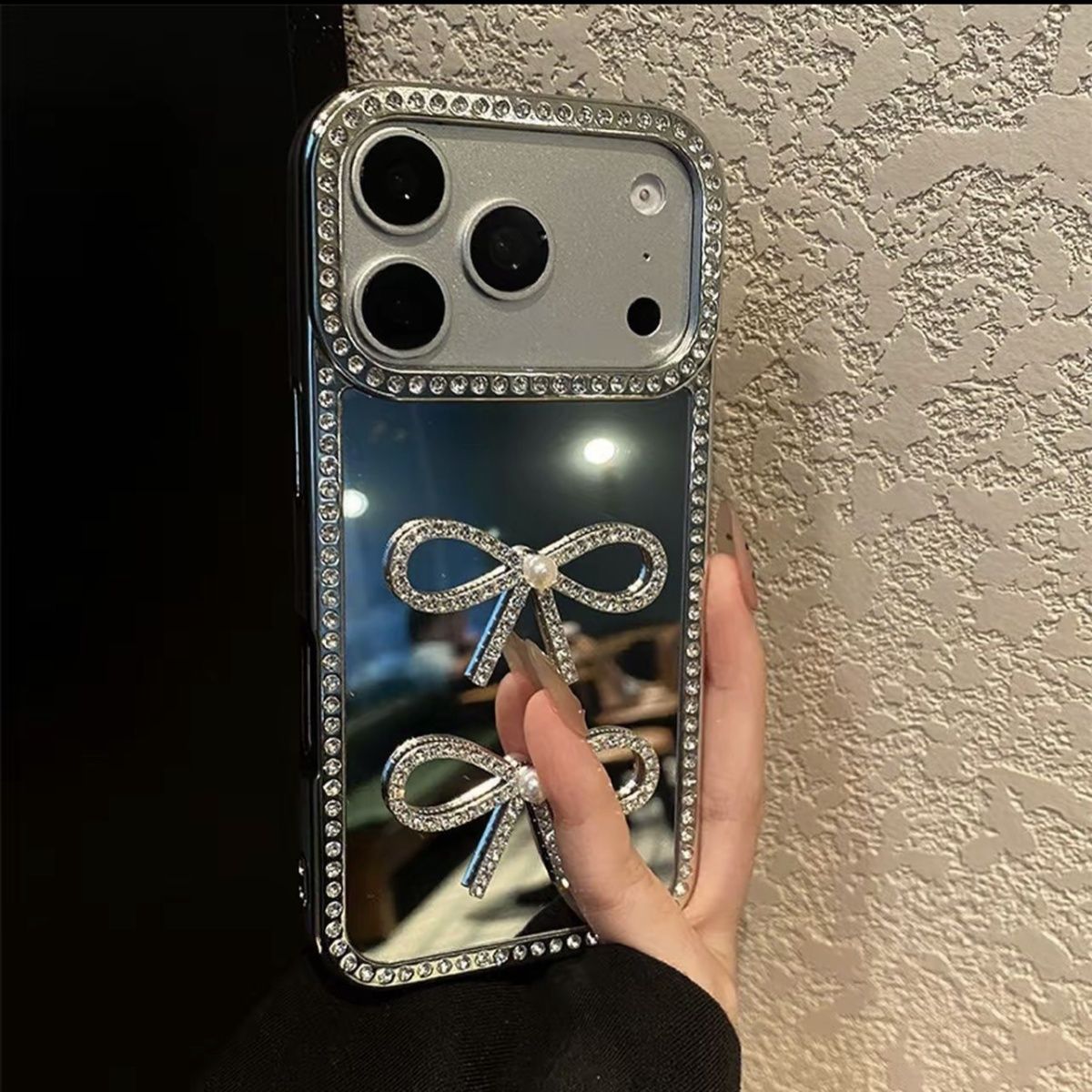 Luxury Bow Mirror Mobile Cover with Diamond Border – Premium Designer Case