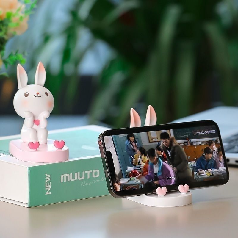 Cute Bunny Mini Showpiece – Kawaii Rabbit Desk Decor Figurine