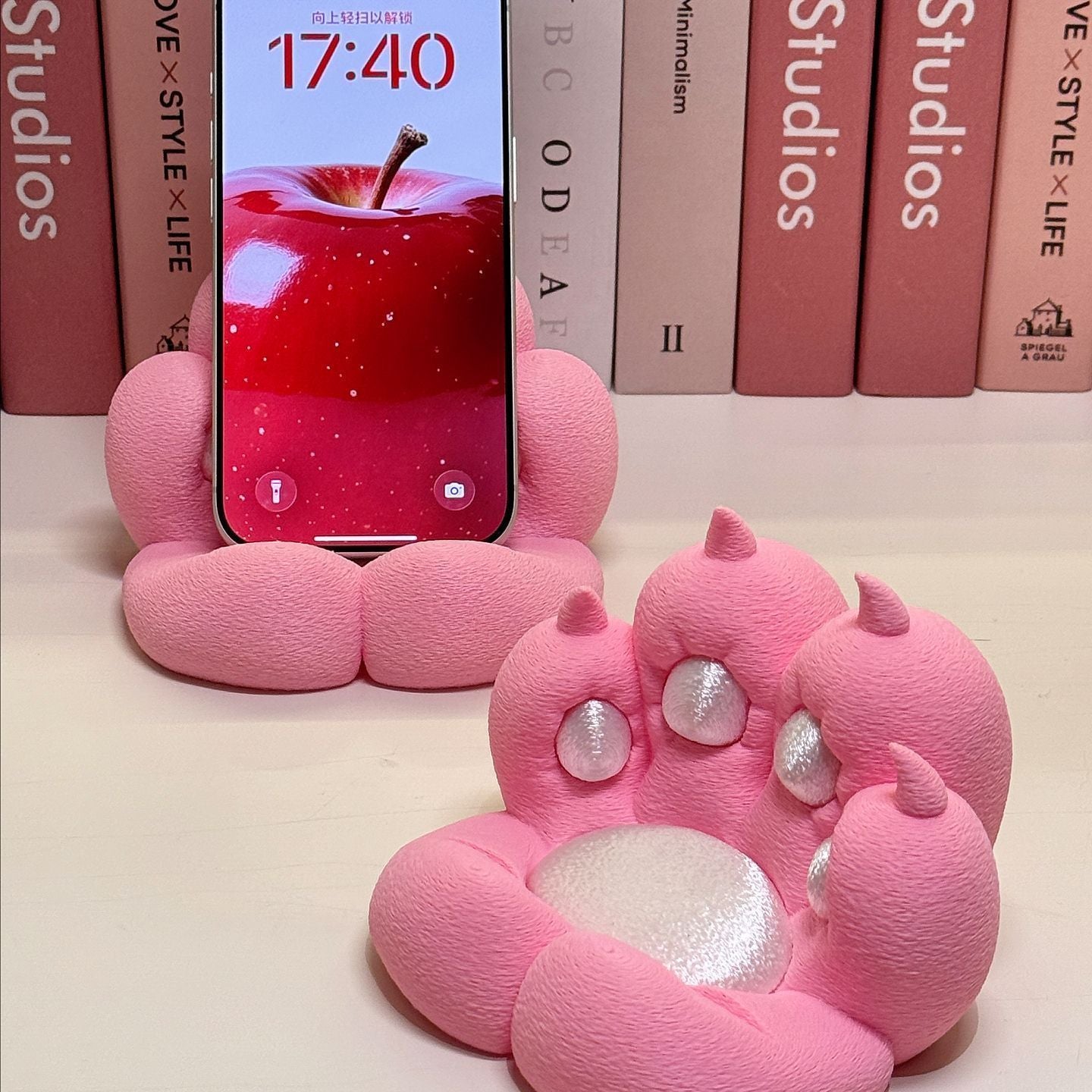 Cute Cat Paw Phone Holder Stand – Soft Desk Mobile Stand