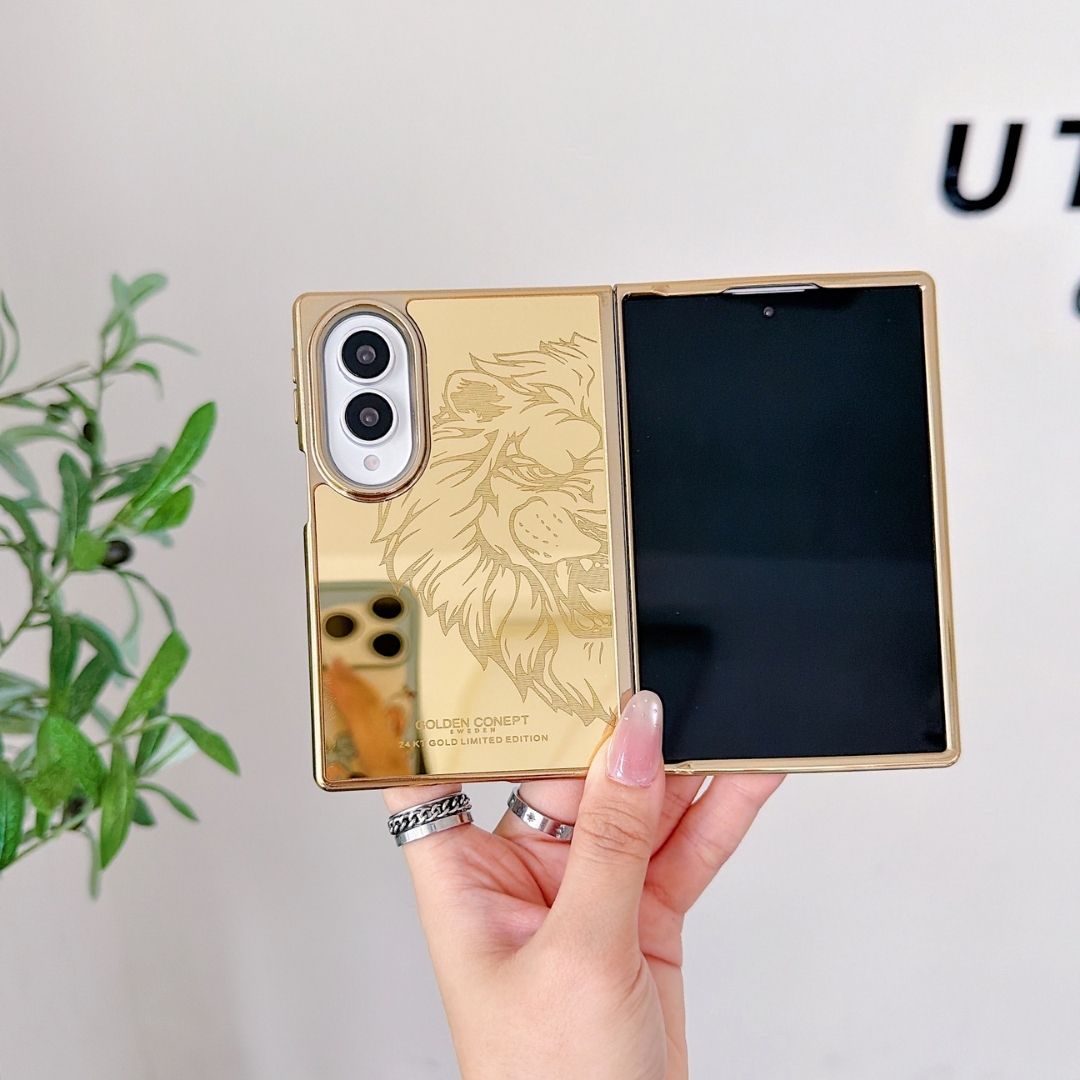 Luxury 24K Gold-Plated Lion Engraved Mirror Finish Protective Case for Samsung Galaxy Z Fold Series